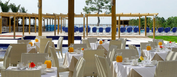 Kinetta Beach Resort And Spa Kültér fotó